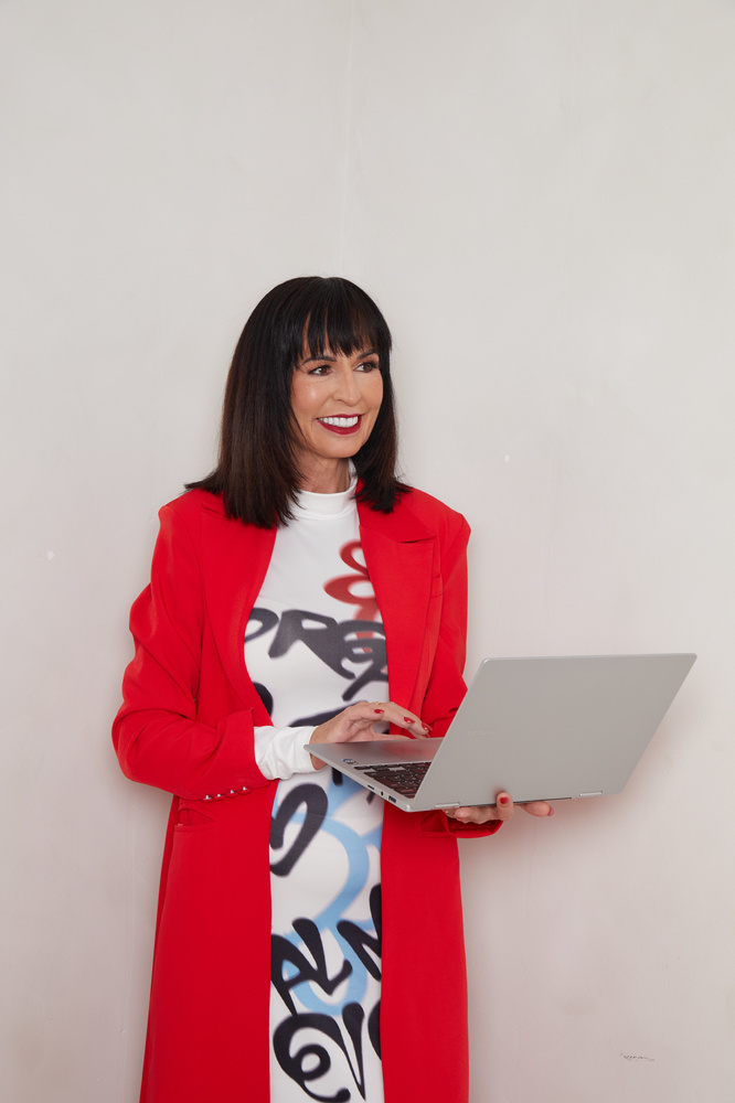 Alexandra Cutler, talking longevity, bio-hacking clinic, longevity clinic, wellness, menopause clinic, women's health, blood testing, regenerative medicine